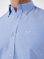 Синий - Crew Clothing Short Sleeve Oxford 100% Cotton Shirt - Изображение 4 из 5