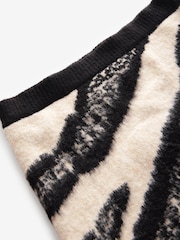 Black/White Co-ord Zebra Animal Printed Short Brushed Knitted Mini Skirt - Image 4 of 5