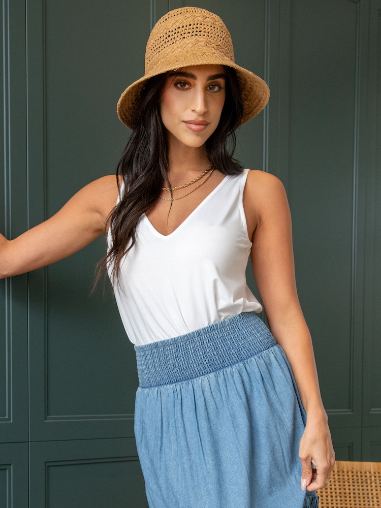Pour Moi White Sophie Fuller Bust Stretch V-Neck Vest - Image 1 of 4