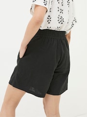 FatFace Tadley Black Linen Shirred Waist Shorts - Image 4 of 6