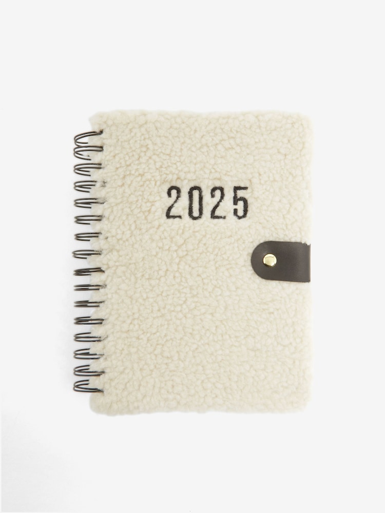 Natural Borg 2025 Organiser - Image 5 of 5