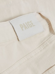 Pantalones cortos vaqueros en tono claro con bajo sin rematar de Paige - Imagen 5 de 5
