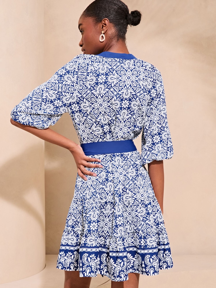 Lipsy Blue Petite Short Sleeve Border Printed Smock Mini Dress - Image 2 of 4