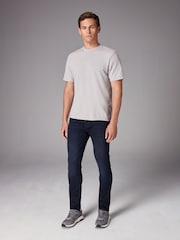 Azul profundo - Ajuste fino - Jeans elásticos confortáveis - Imagem 2 de 13