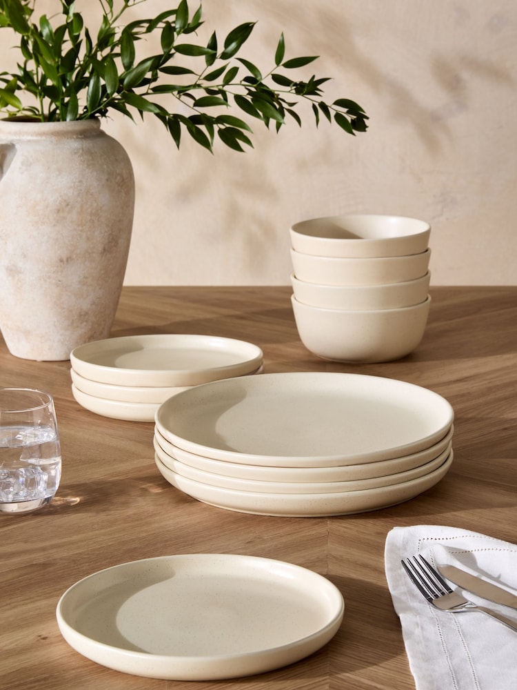 12 Piece Dinner Set - صورة 1 من 4 12 Piece Dinner Set - صورة 1 من 4