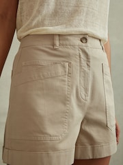 Reiss Neutral Nova Cotton Blend Shorts with Turned-Up Hems - Image 3 of 5
