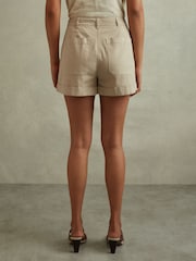 Reiss Neutral Nova Cotton Blend Shorts with Turned-Up Hems - Image 4 of 5