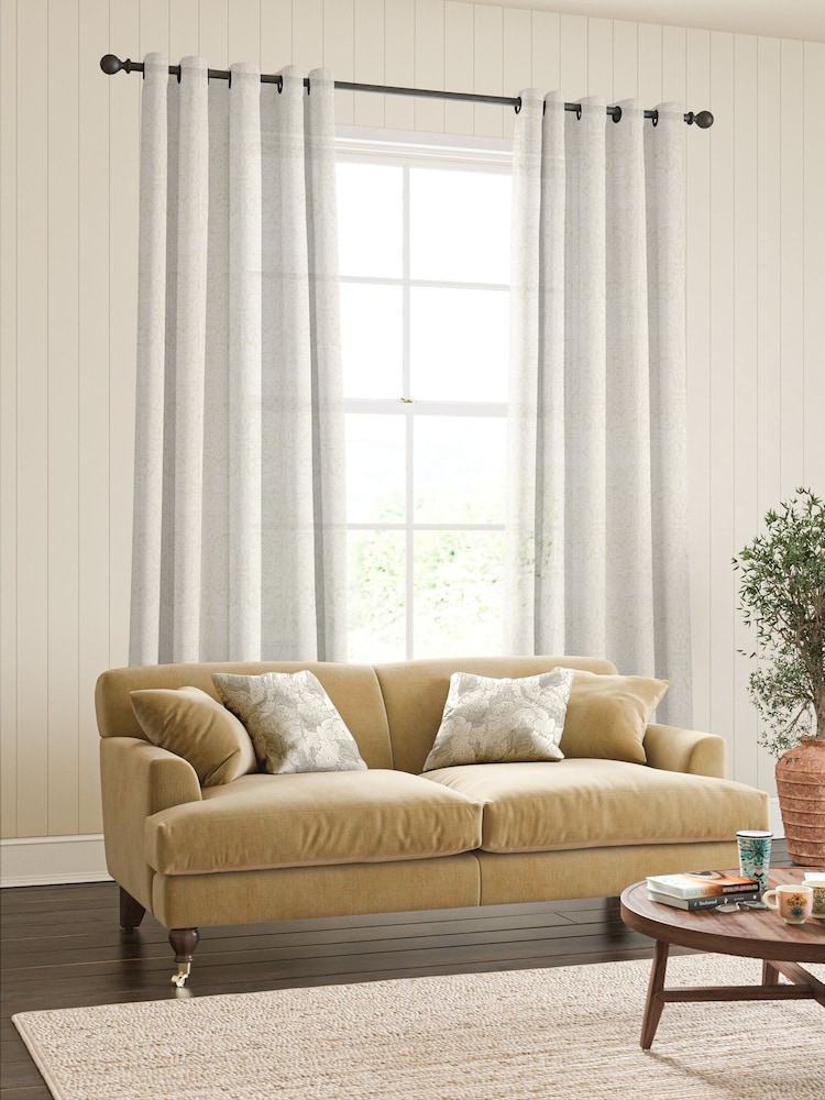 William Morris At Home Oat Brother Rabbit Sheer Made To Measure Curtains - Image 2 of 5