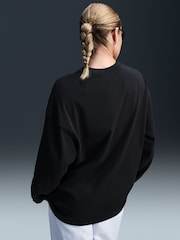 Nike Black Oversized Sportswear Essential Long-Sleeve T-Shirt - Image 4 of 6