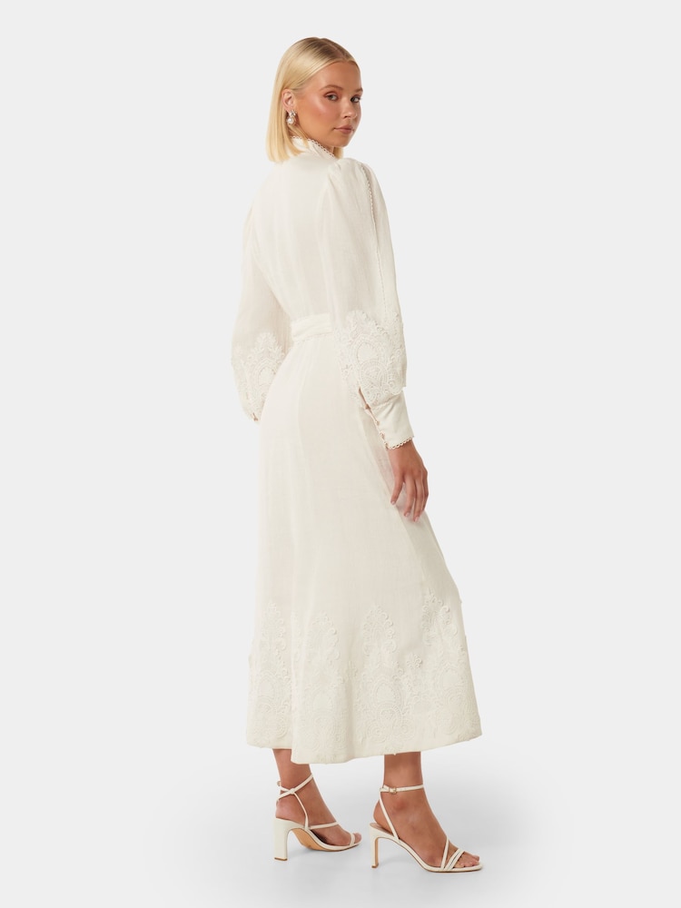 Forever New White Pure Linen Allegra Lace Detail Midi Dress - Image 4 of 4