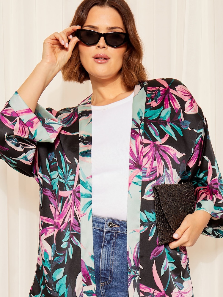 Curves Like These Blue Long Sleeve Kimono - Image 2 of 4 Curves Like These Blue Long Sleeve Kimono - Image 2 of 4