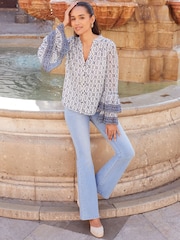Sosandar Blue Fluted Cuff Contrast Trim Blouse - Image 4 of 5