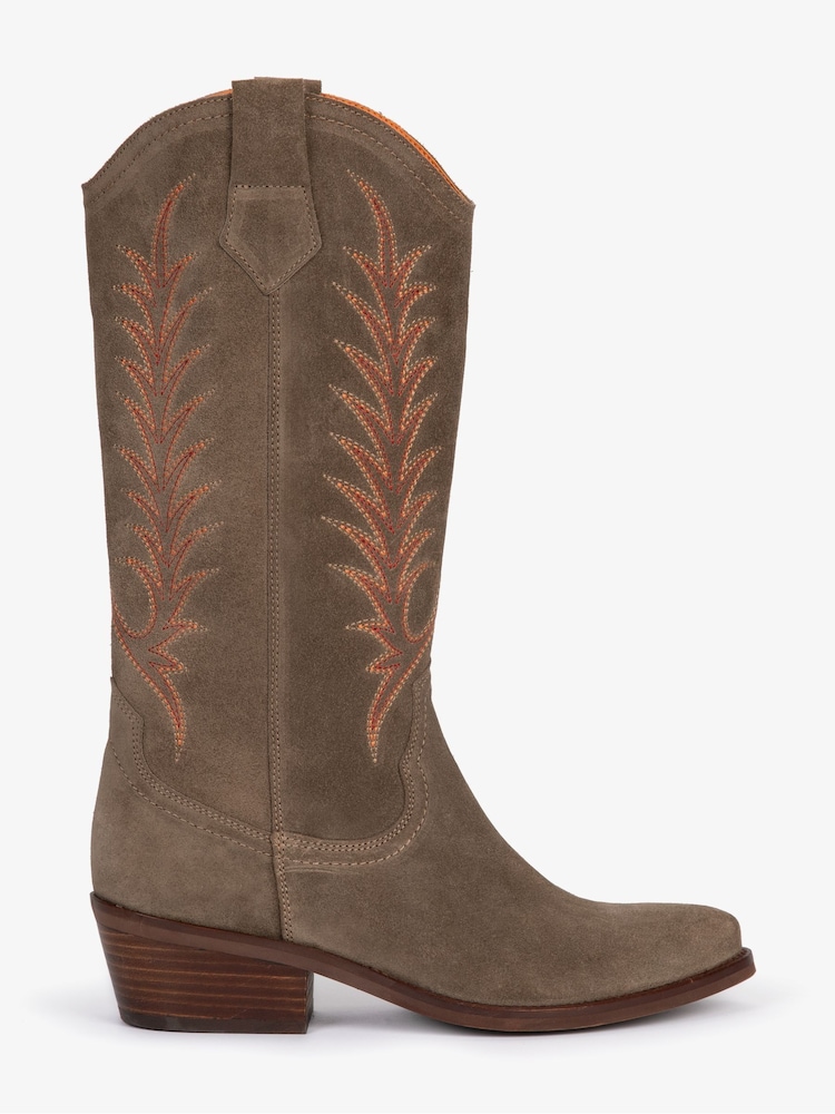 Penelope Chilvers Goldie Embroidered Cowboy Brown Boots - Image 1 of 8