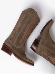 Penelope Chilvers Goldie Embroidered Cowboy Brown Boots - Image 5 of 8