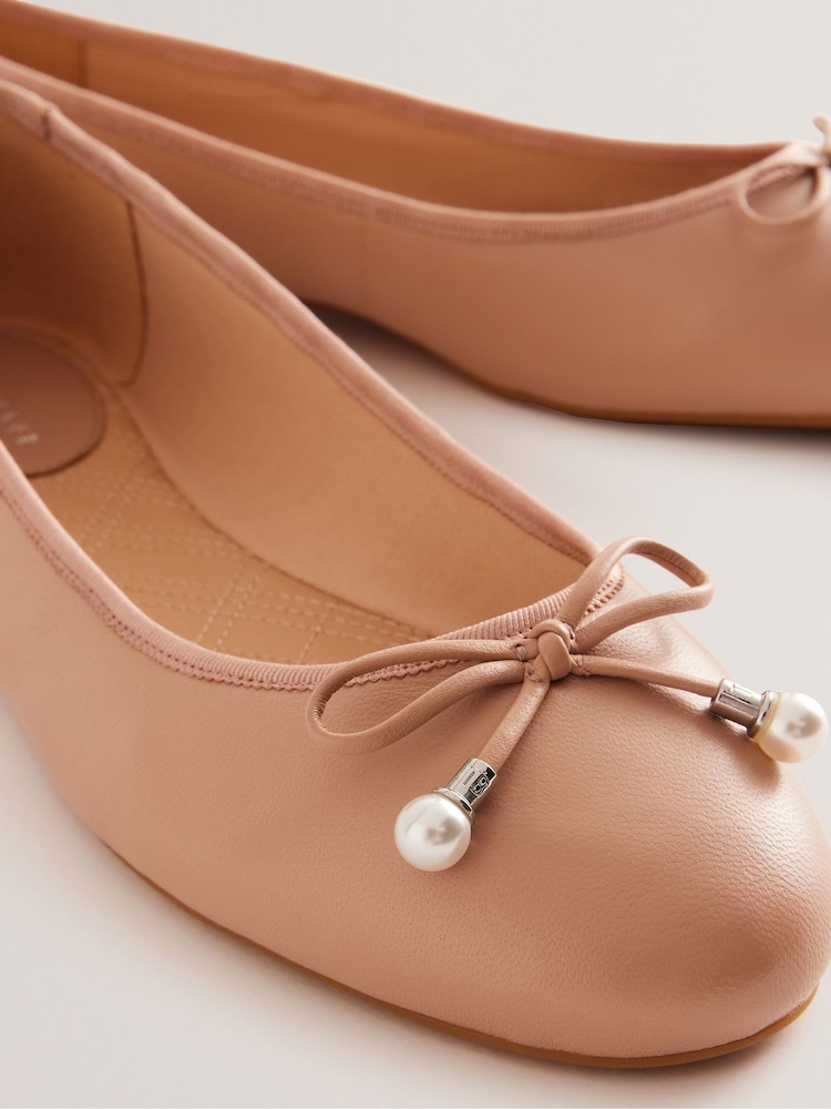 Ted Baker Pink Flat Ayvvah Bow Ballerina Shoes With Signature Coin - Image 3 of 4