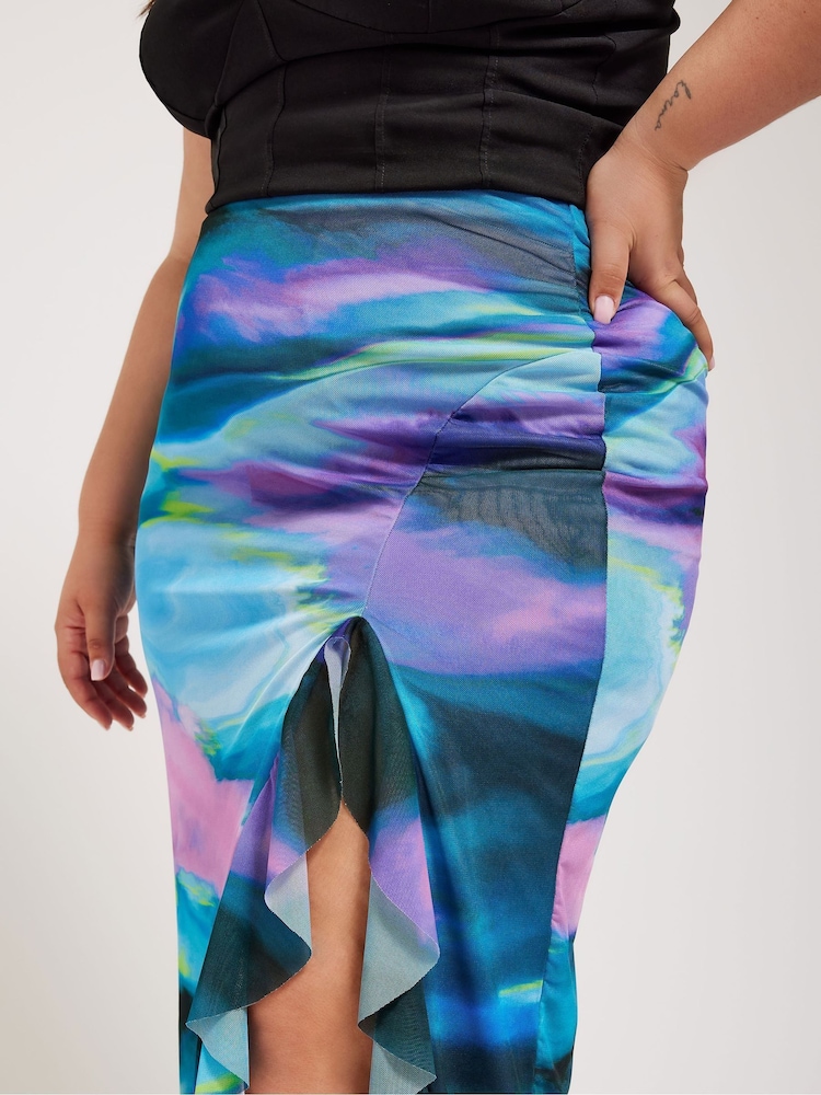 Yours Curve Green Mesh Ruffle Maxi Skirt - Image 2 of 5