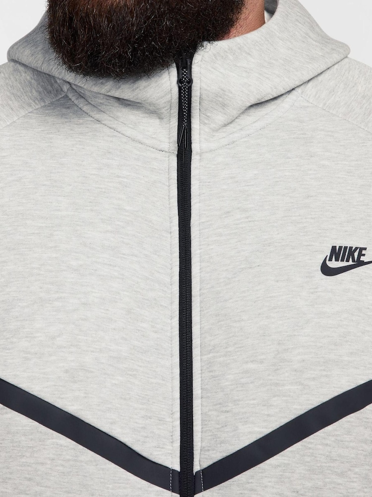 Sivá - Nike Tech Fleece Zip Up Hoodie - Obrázok 24 z 24
