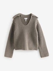 Neutral Brown Mole Premium 100% Wool Chunky Ribbed Knitted Open Collar Jumper - Image 4 of 7