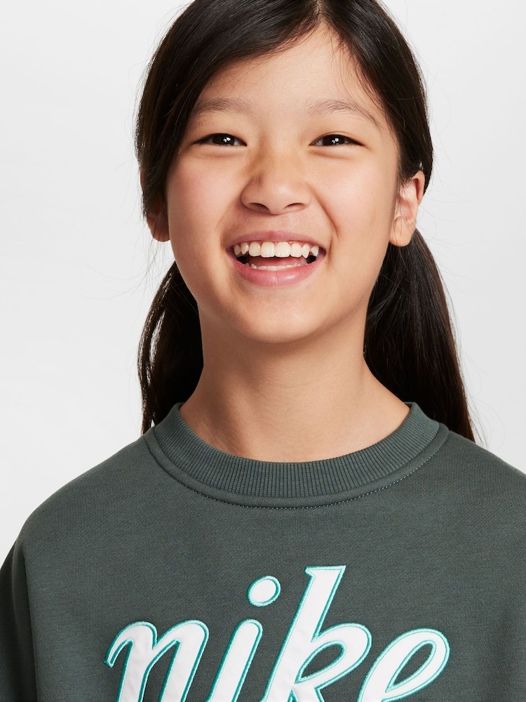 Vert vintage - Sweatshirt boxy en polaire Nike Club - Image 7 of 8
