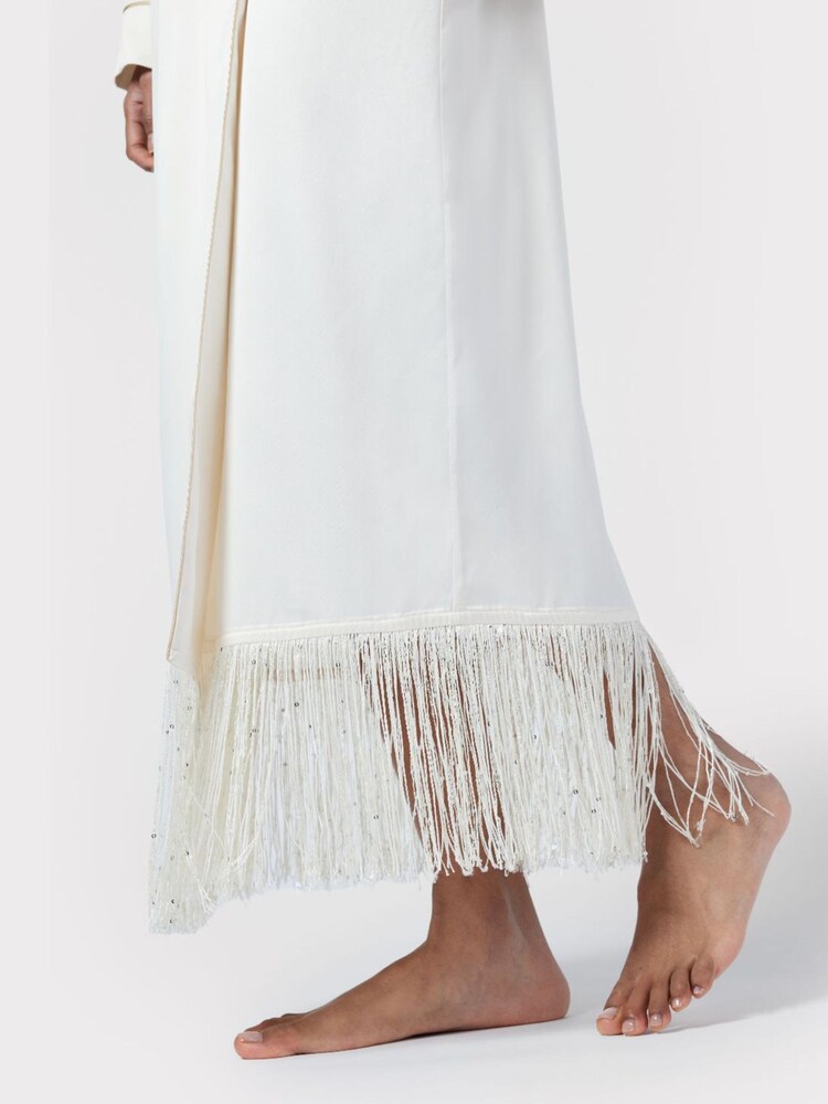 Chelsea Peers Cream Satin Fringe-Trim Dressing Gown - Image 2 of 5