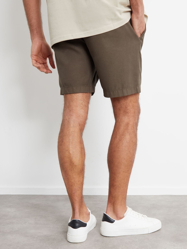 Threadbare Chocolate Cotton Lyocell Jogger Style Shorts - Image 2 of 4