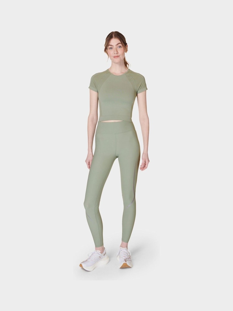 Sweaty Betty Savannah Green Athlete Crop Seamless Workout T-Shirt - Image 2 of 7