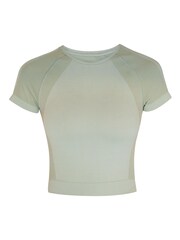 Sweaty Betty Savannah Green Athlete Crop Seamless Workout T-Shirt - Image 7 of 7