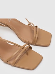 Schuh Sora Toe Post Sandals - Image 4 of 4