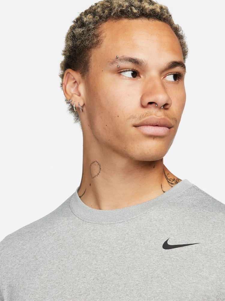 Nike Grey Dri-FIT Legend Training T-Shirt - Image 3 of 3