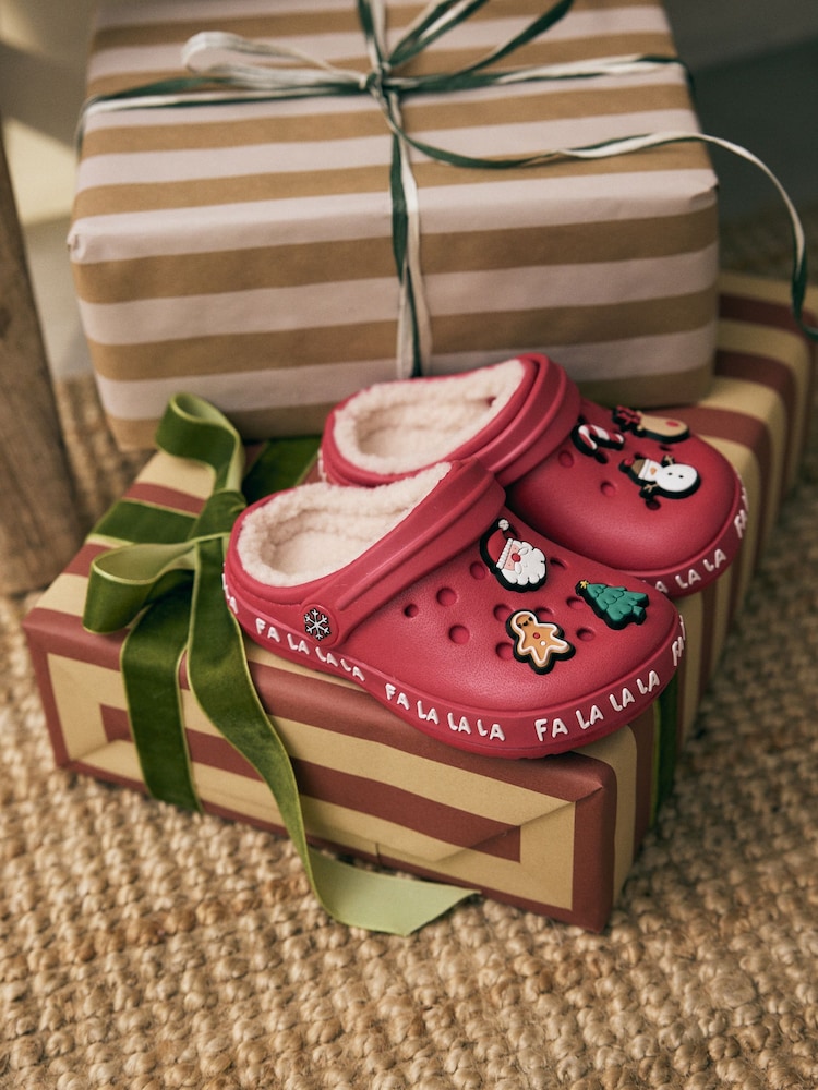 Red Christmas Lined Clog Slippers - Image 2 of 8