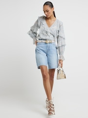 River Island блузка с вышивкой ришелье и оборками - Изображение 1 из 6