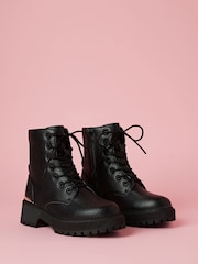 Lipsy Rainbow Chunky Chaussures plates Faux Leather Party À lacets Ankle Boot - Image 2 de 4