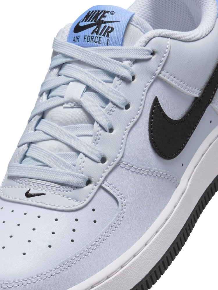 Nike Light Blue Air Force 1 Youth Trainers - Image 10 of 11