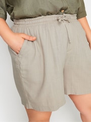 Yours Curve Natural Y Natural Brown Linen Shorts - Image 4 of 5