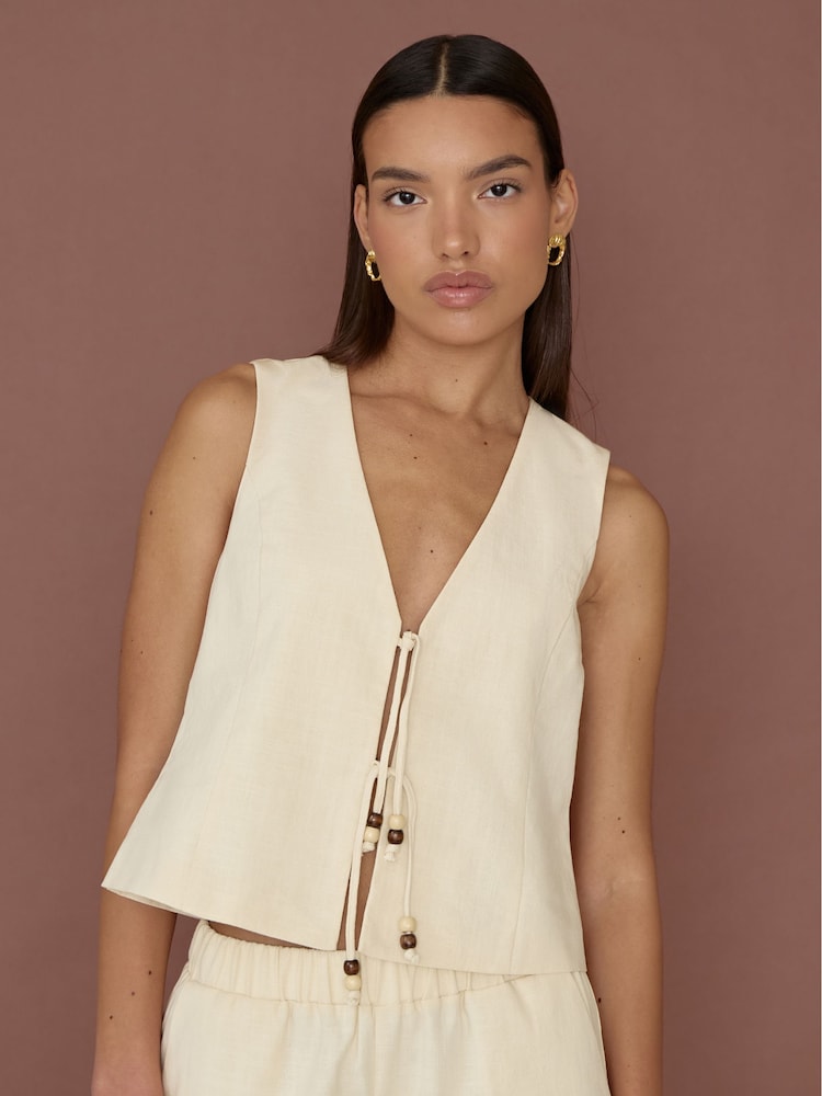 4th & Reckless Cream Zella Tie Front Waistcoat - Image 5 of 5