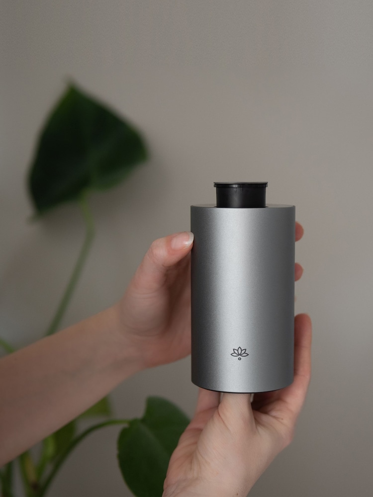 Made by Zen Grey Rove Metallic Atomiser - Image 2 of 3