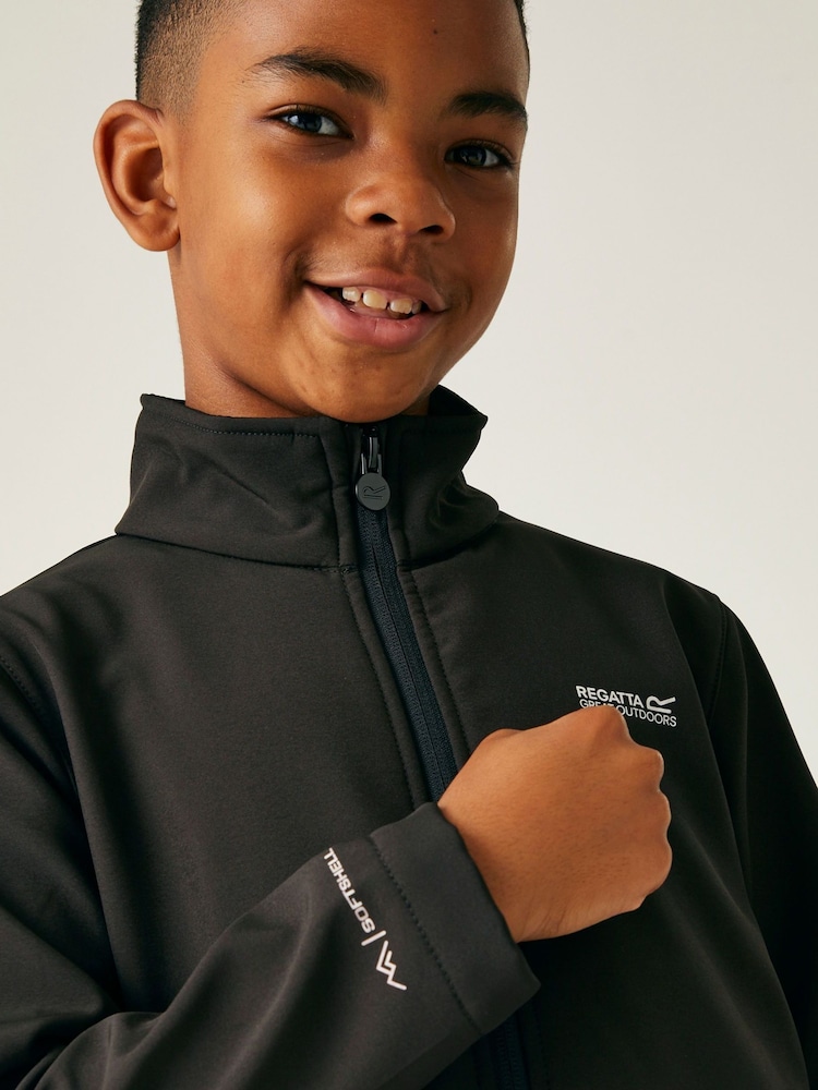 Regatta Black Junior Cera Softshell Jacket - Image 4 of 7