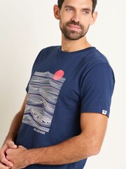 Brakeburn Blue Sitting Surfers 100% Cotton T-Shirt - Image 3 of 5
