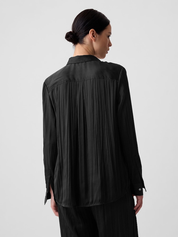 Gap Black Pleated Satin Oversized Shirt - Image 2 of 4 Gap Black Pleated Satin Oversized Shirt - Image 2 of 4