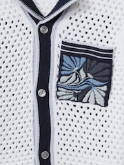 Reiss White/Blue Lucile 9-13 yrs Open-Stitch Embroidered Cuban Collar Shirt - Image 4 of 4