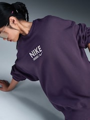 Nike Purple Crew Neck Logo Backprint Sweatshirt - Image 5 of 5