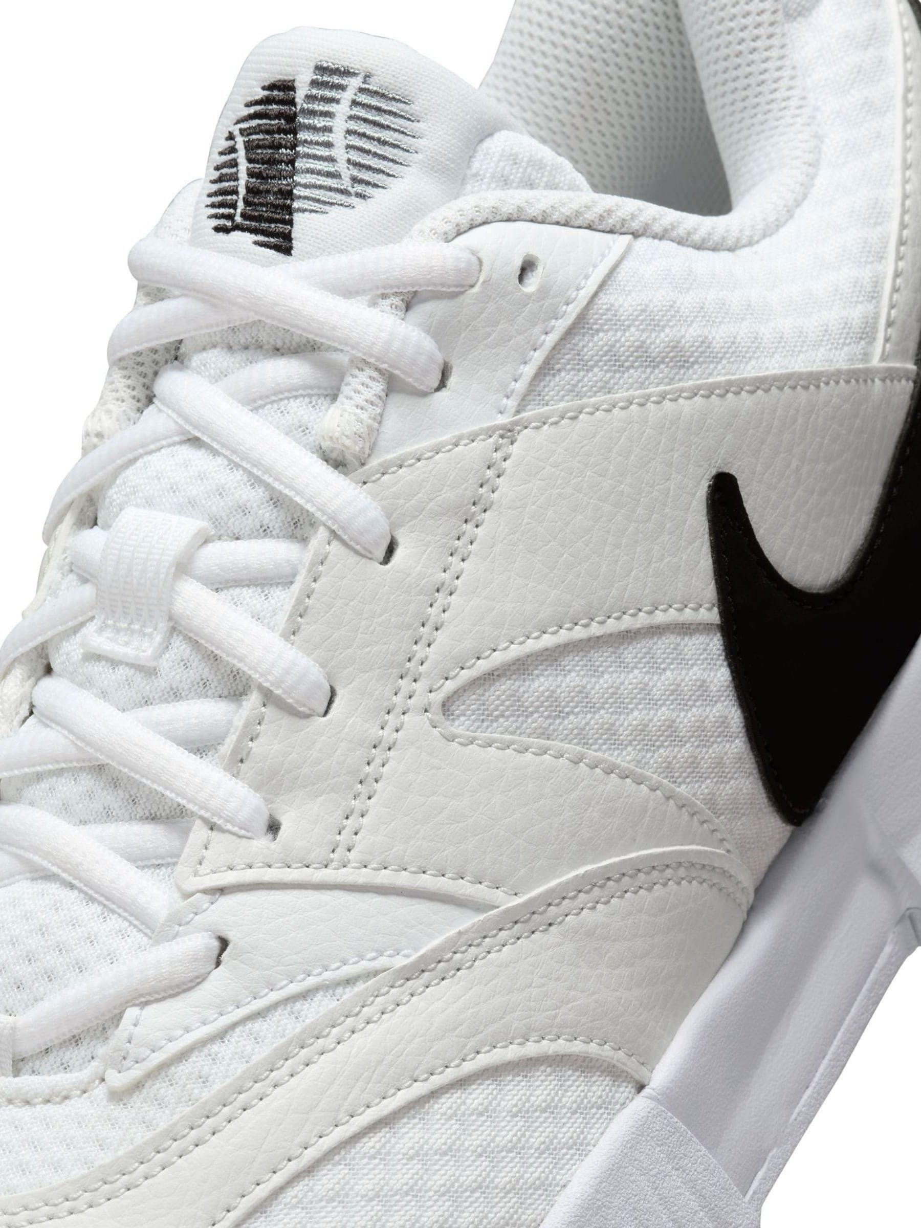 Next：日本 ホワイト - Nike Court Lite 4 テニスシューズ from Next Japan