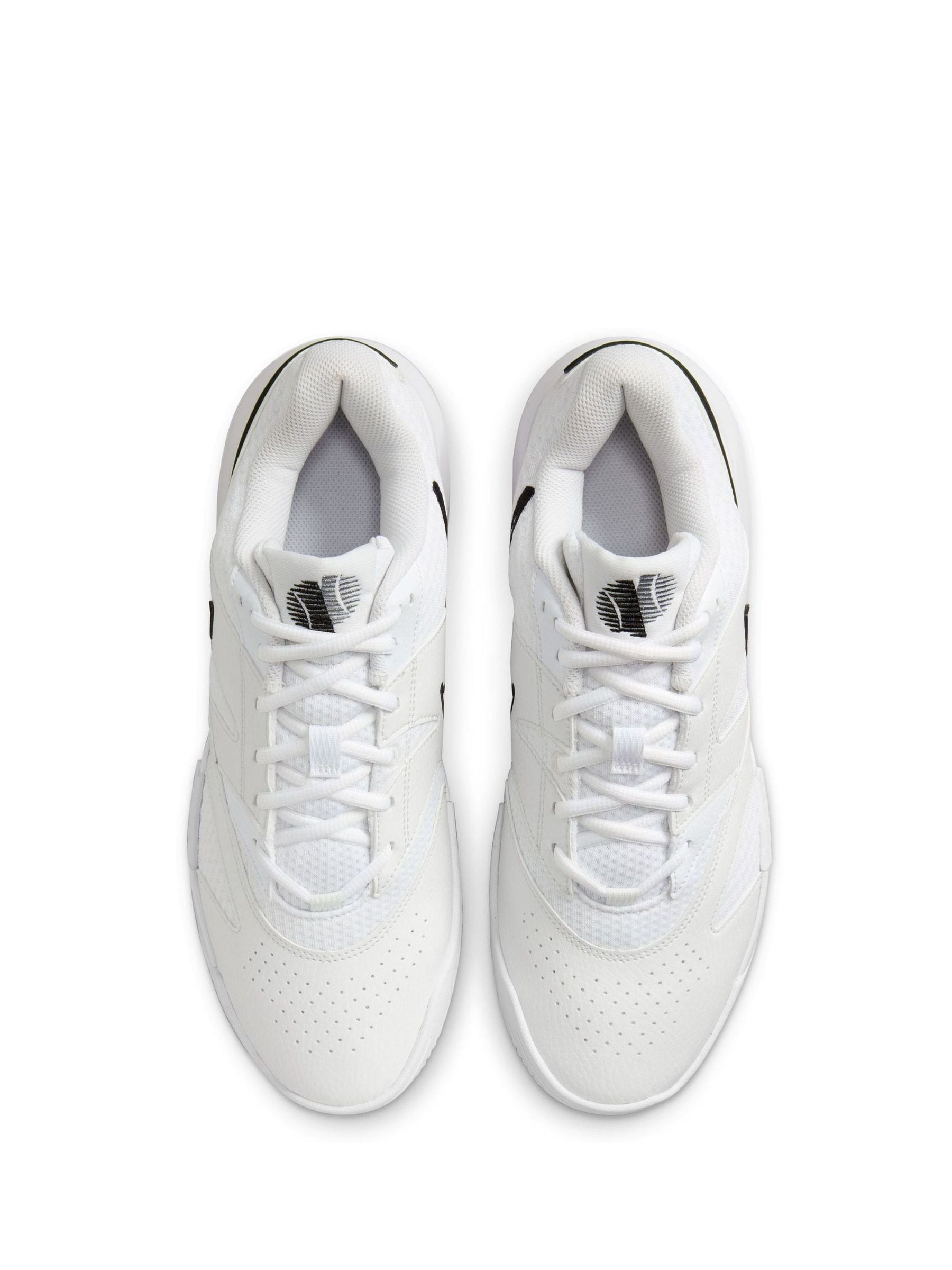Next：日本 ホワイト - Nike Court Lite 4 テニスシューズ from Next Japan