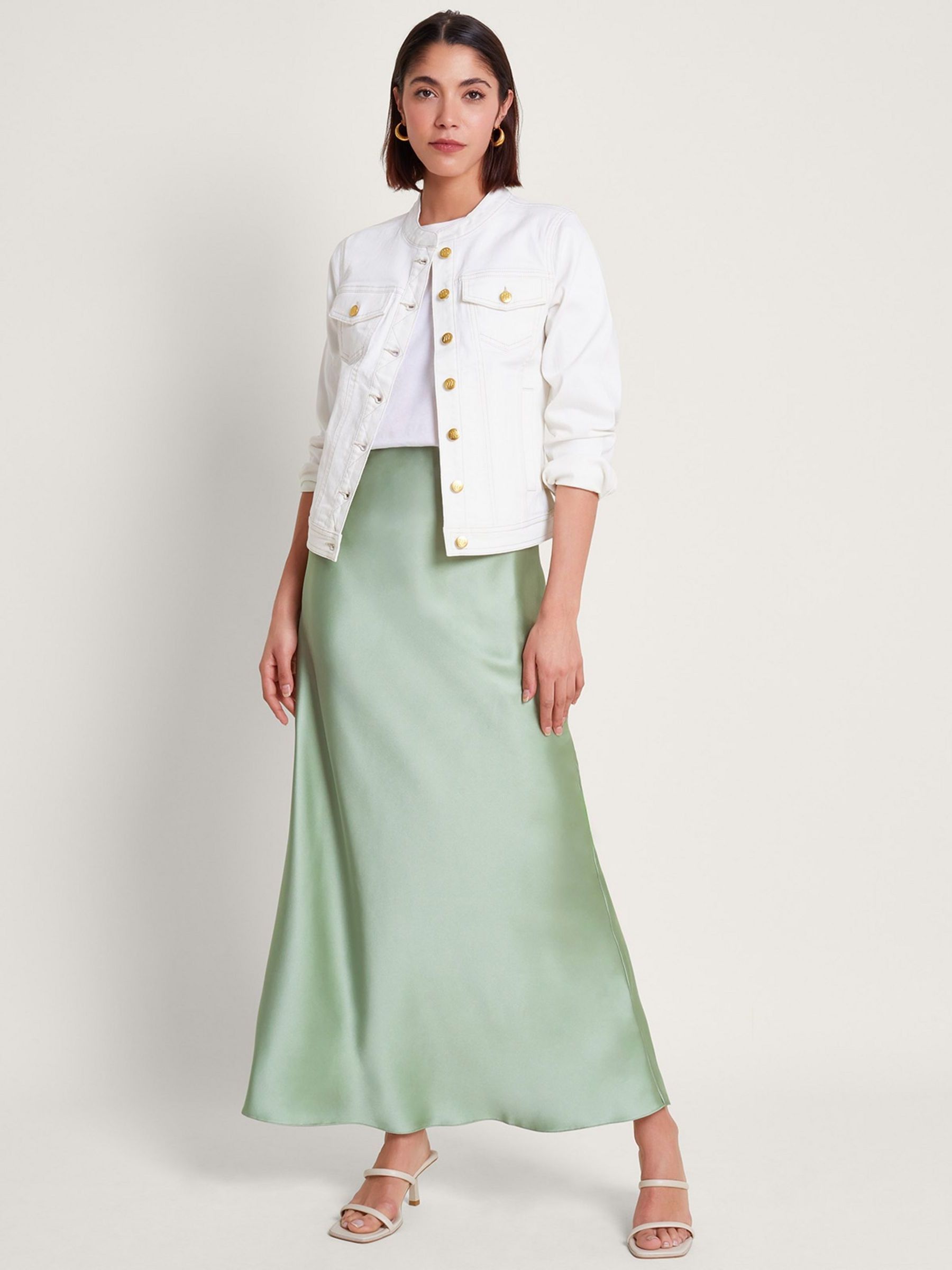 Satin maxi skirt green outlet