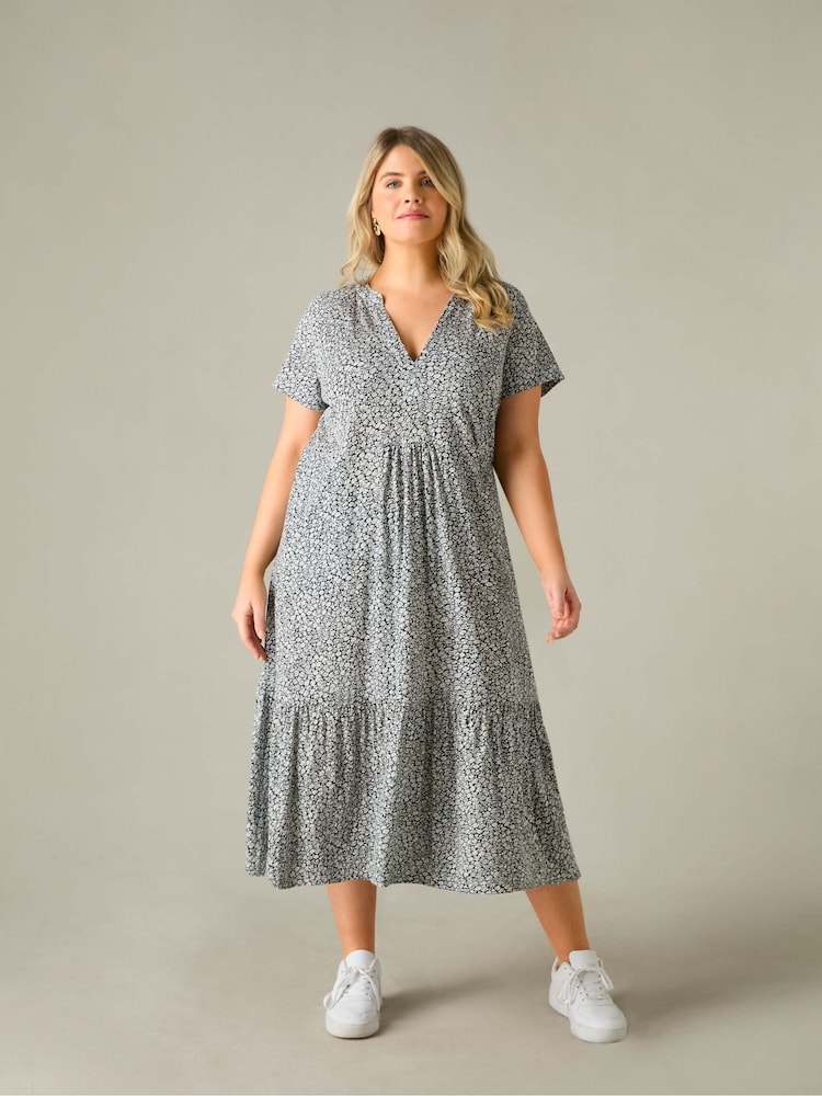 Live Unlimited Black Curve Ditsy Jersey Cap Sleeve Dress - Image 1 of 5
