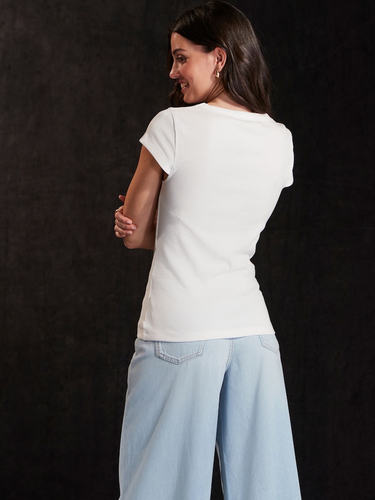 White Slim Fit Scoop Neck Stretch Rib Short Sleeve T-Shirt - Image 3 of 6