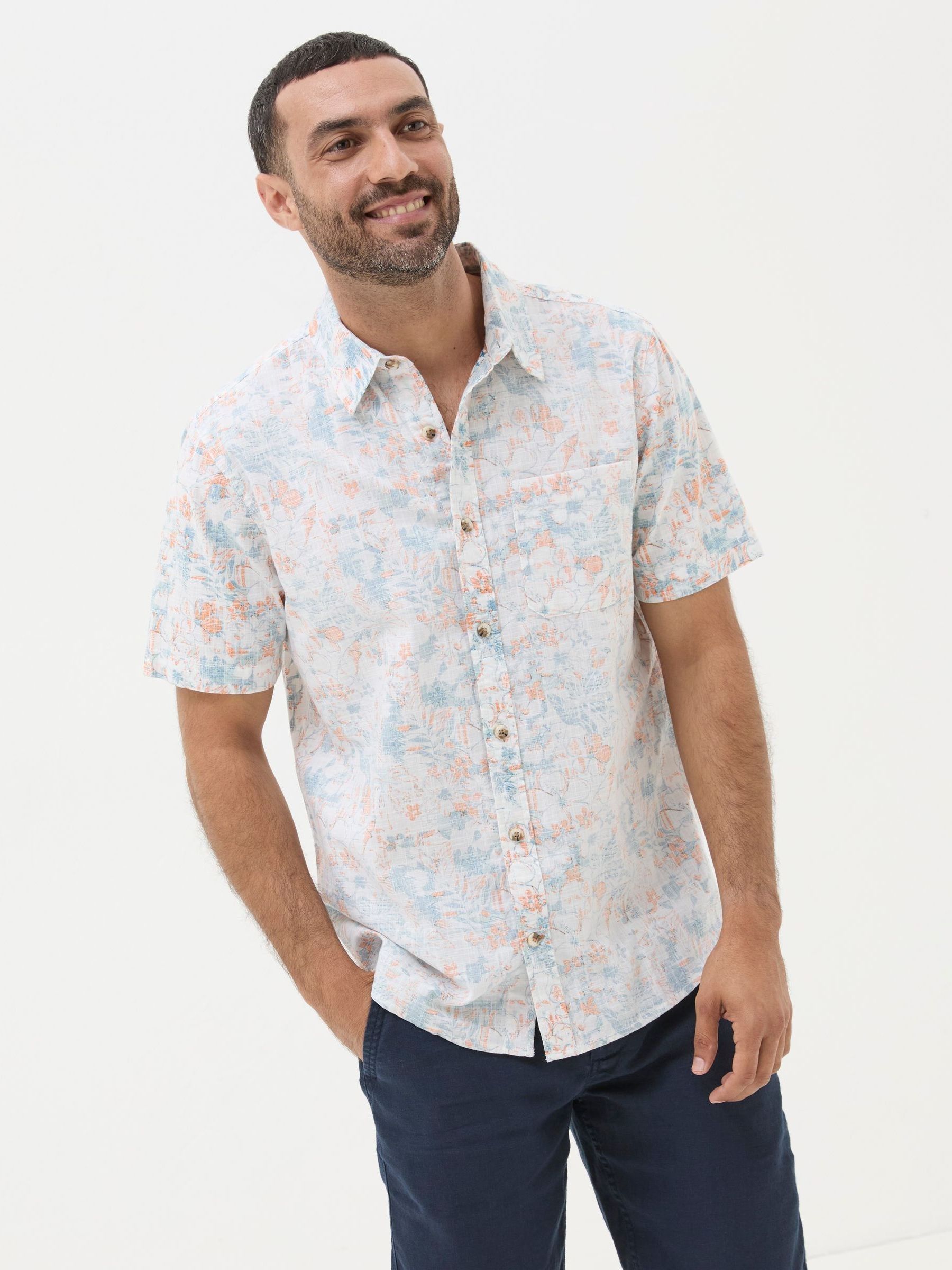 FatFace Men's Hibiscus Print Shirt in White S Tall, Cotton Button Down