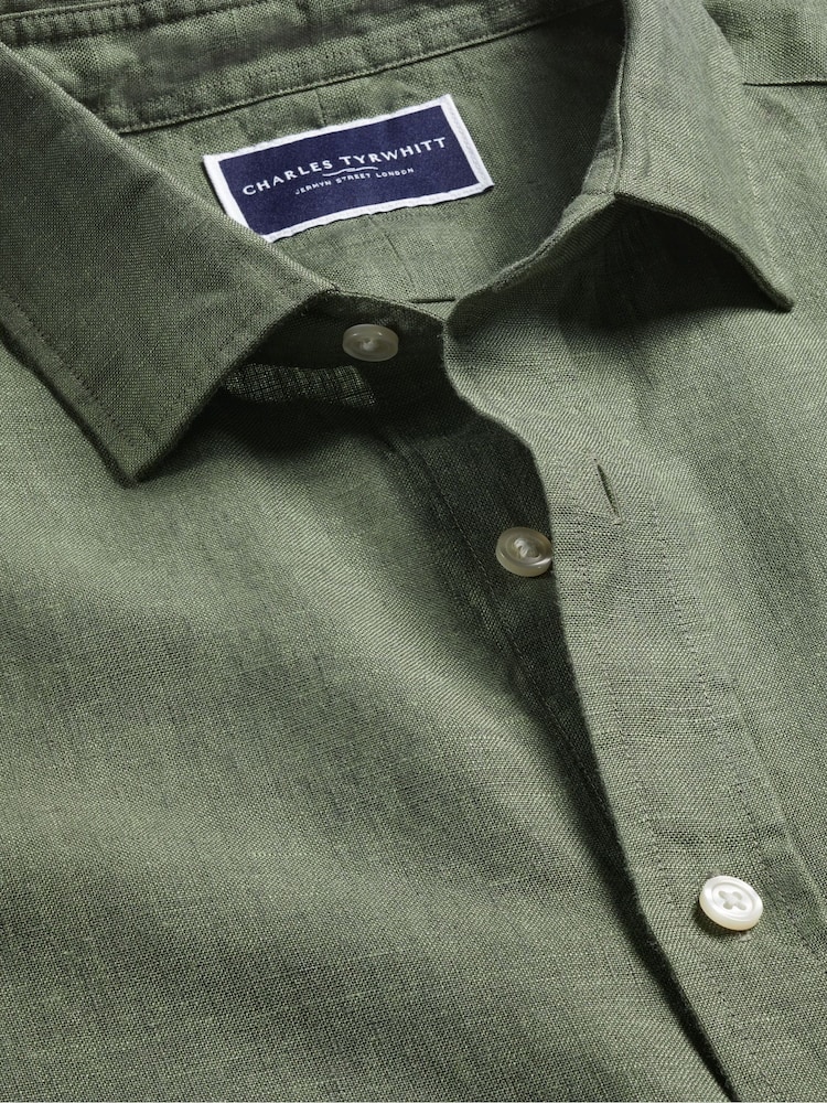 Charles Tyrwhitt Green Classic Fit Plain Short Sleeve Pure 100% Linen Shirt - Image 4 of 5