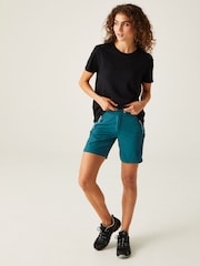 Blau - Regatta Mountain II Walking Shorts - Bild 1 von 7