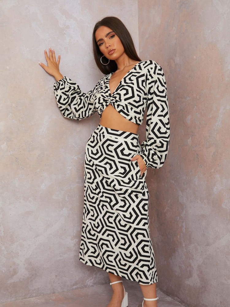 Chi Chi London Black Geometric Print Maxi Skirt - Image 1 of 2